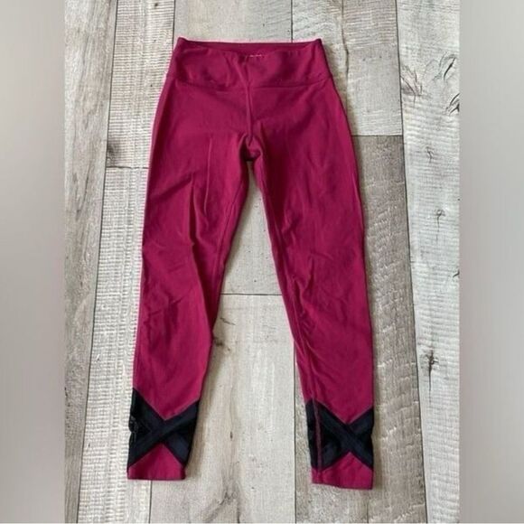 Beyond Yoga Pants - Beyond Yoga Burgundy Crop Leggings